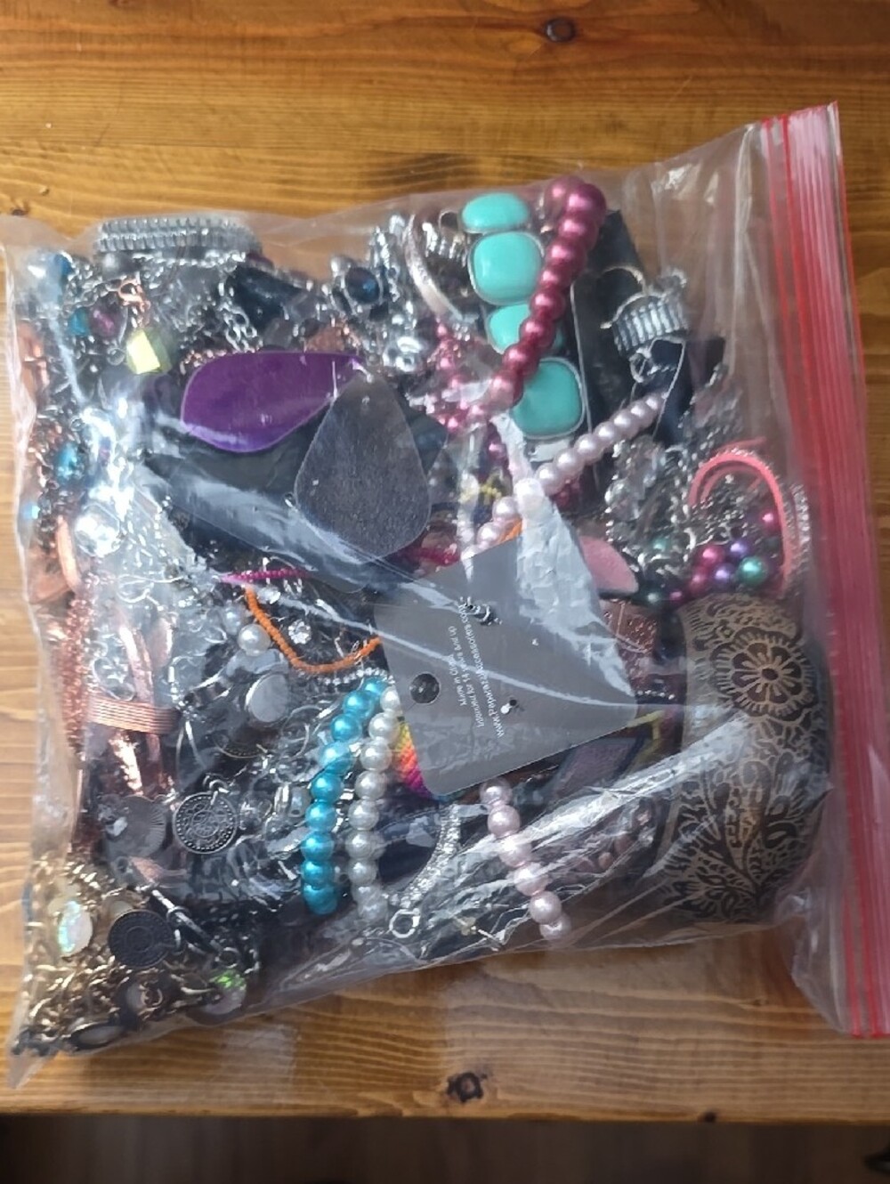 Assorted Bag Of Jewelry, Mostly Paparazzi NWT. Some May Be Broken. - Picture 5 of 5